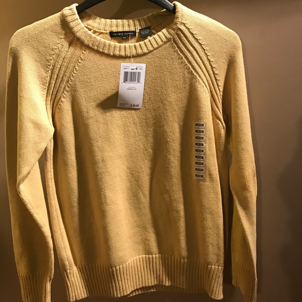 BRAND NEW! Jeanne Pierre sweater!!